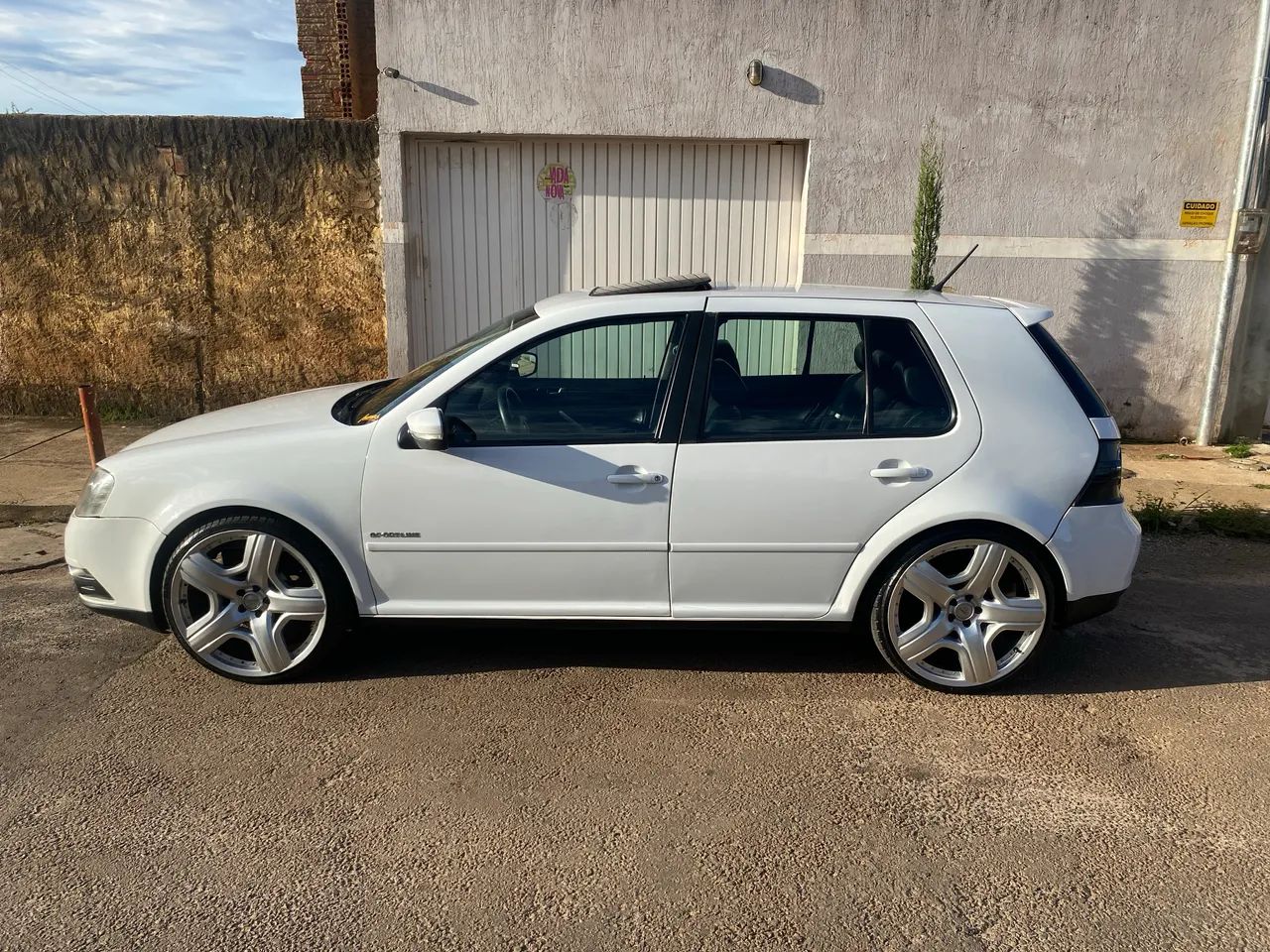 Volkswagen Golf Sportline 1.6 MI Total Flex 8V 4P 2012 - Foto 3