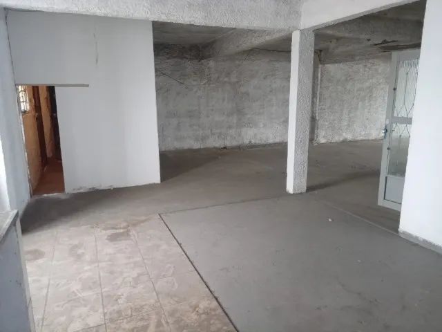 Realengo Sobreloja  236 m2 Estrada da Agua Branca.Desocupada.  - Foto 3
