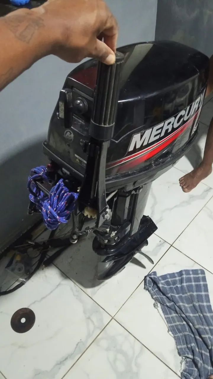 Motor de popa  - Foto 2