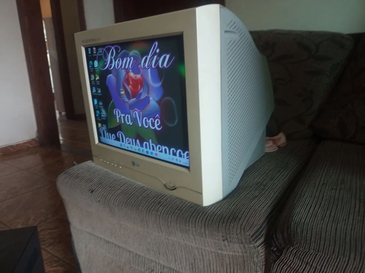 Monitor CRT LG 15 polegadas tela plana  - Foto 2