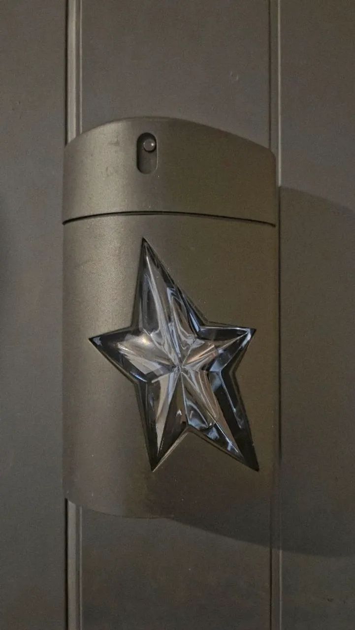 A man mugler 