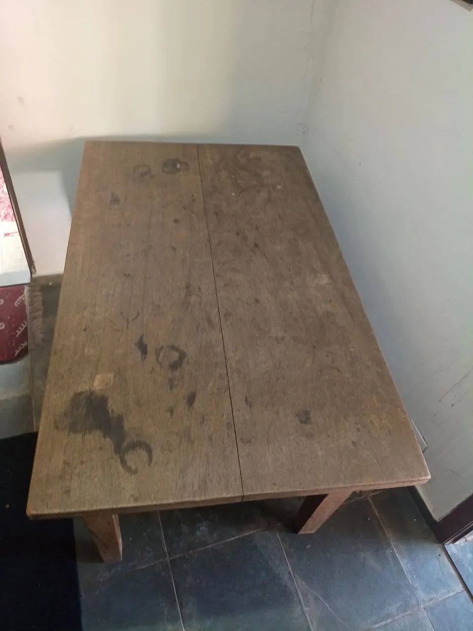 Vende-se esta mesa madeira  - Foto 3