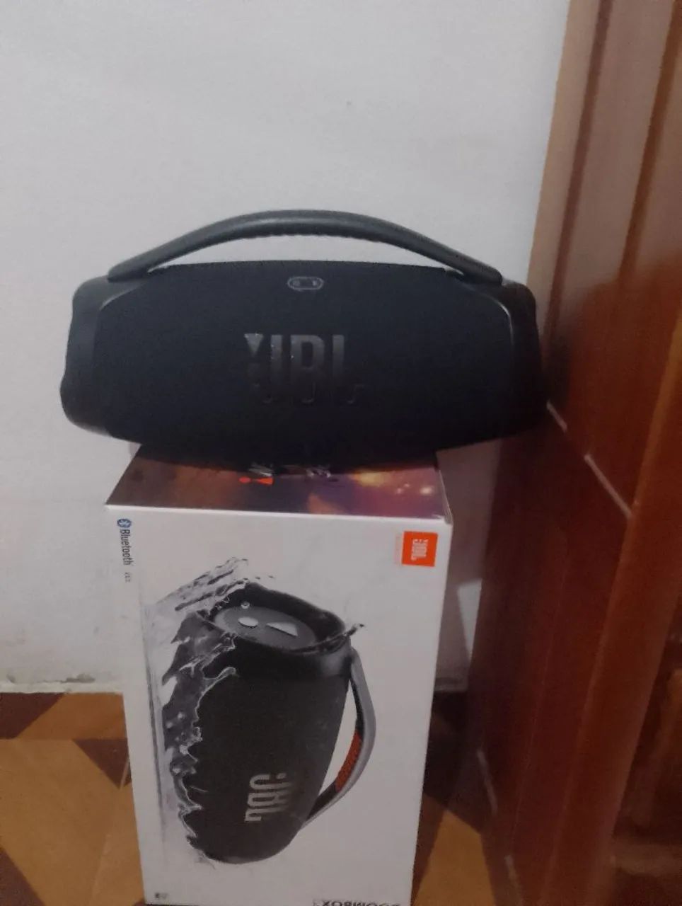 JBL bombox 3