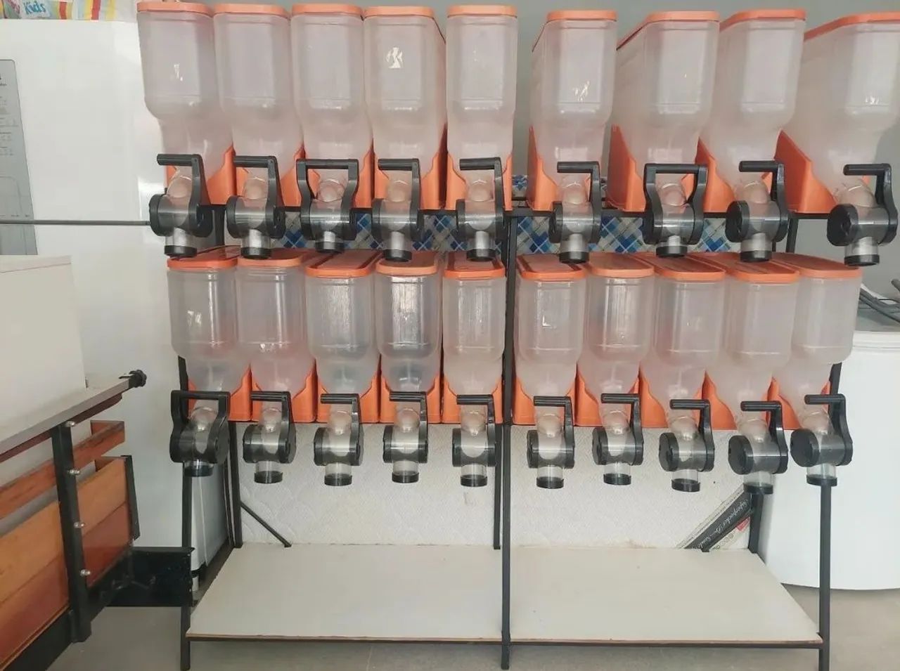 Dispenser ração cães e gatos sementes de aves 19 módulos