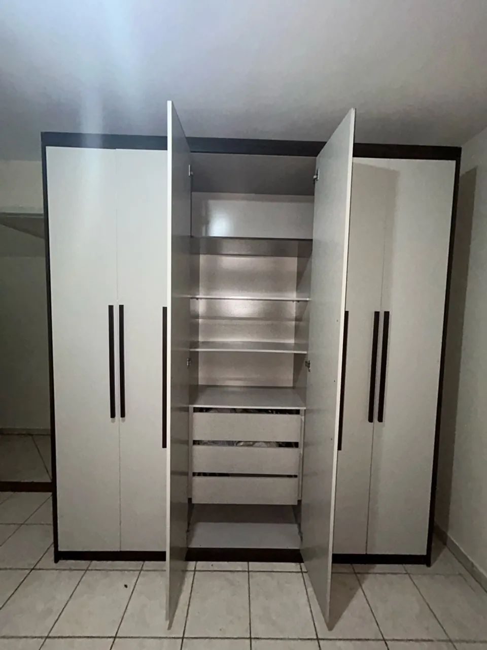 Guarda roupa branco - Foto 3