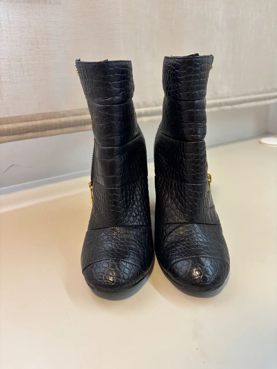 Bota preta Raphaella Booz 34  - Foto 2