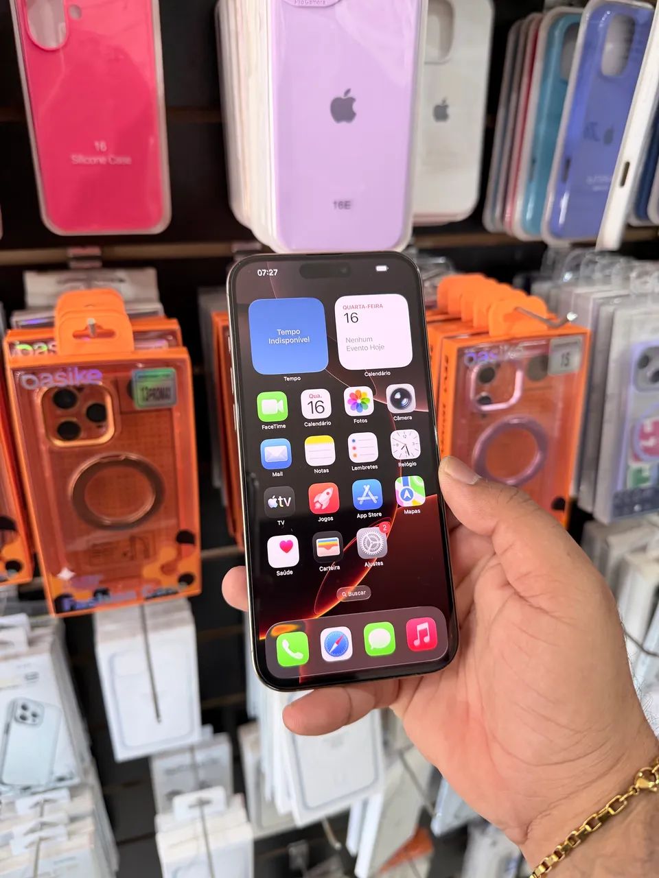 iPhone 16 Pro Max 256gb  - Foto 2