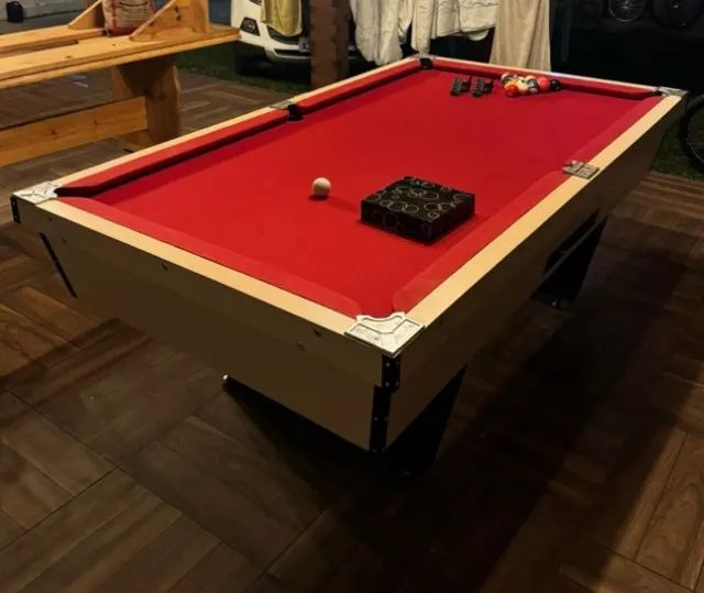 Mesa de Sinuca Completa com Fichas