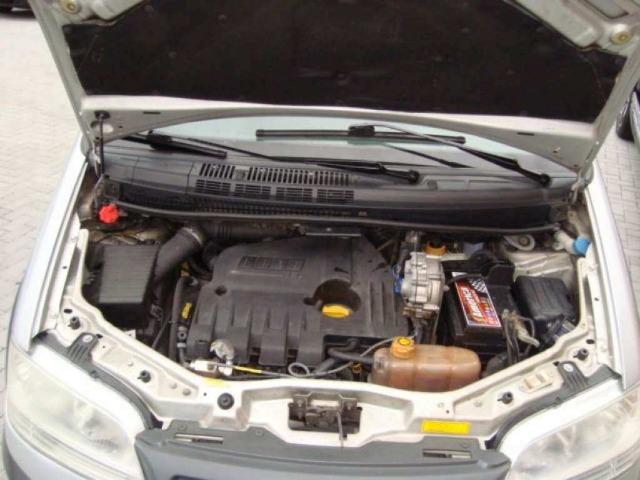 Fiat Idea 1.8 MPI Adventure Locker 4P 2010 - Foto 9