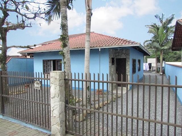 Casa à venda com 3 dormitórios em Costa e silva, Joinville cod:10298