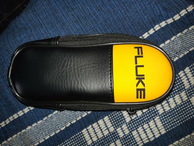 Vendo Alicate Amperimetro Fluke modelo 302 - Foto 3