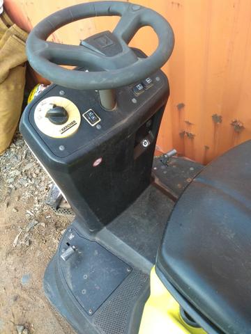 Varredeira Karcher - Foto 4