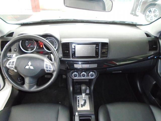 Lancer HL-T 2.0 16V 160cv Aut. - Foto 4