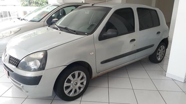 Clio 1.0 Completo