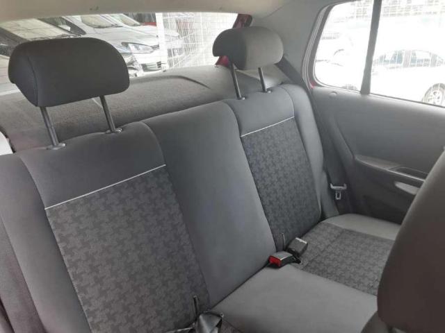 Volkswagen Fox Comfortline 1.6 Flex 8V 5p - Foto 7