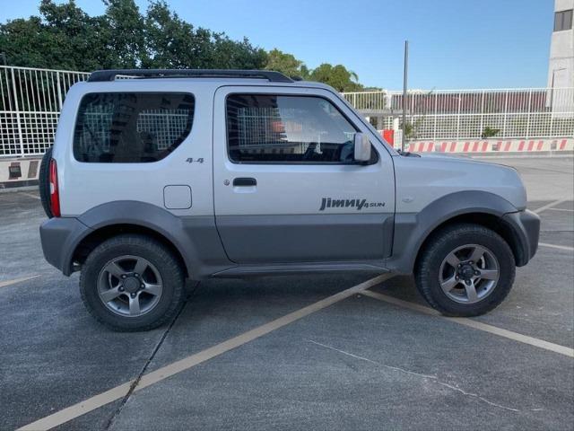 Lindo Suzuki Jimny 4sun 4x4 2015 com teto solar e couro. Oportunidade! - Foto 10