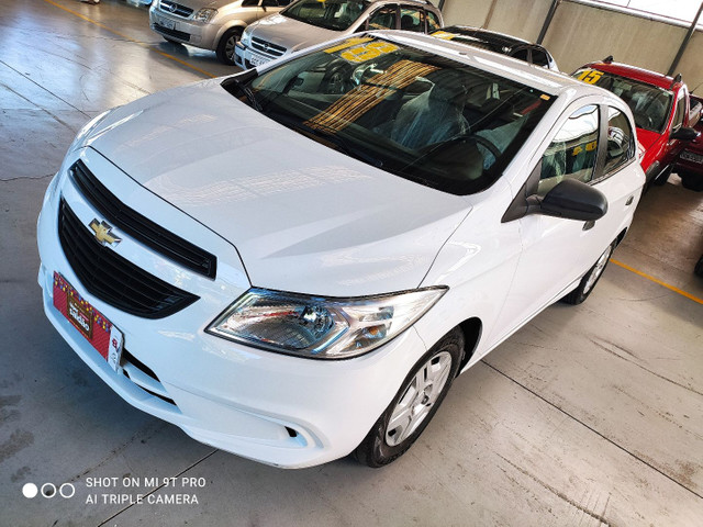 Chevrolet Onix Joy Completo (igual 0 km) - Foto 2