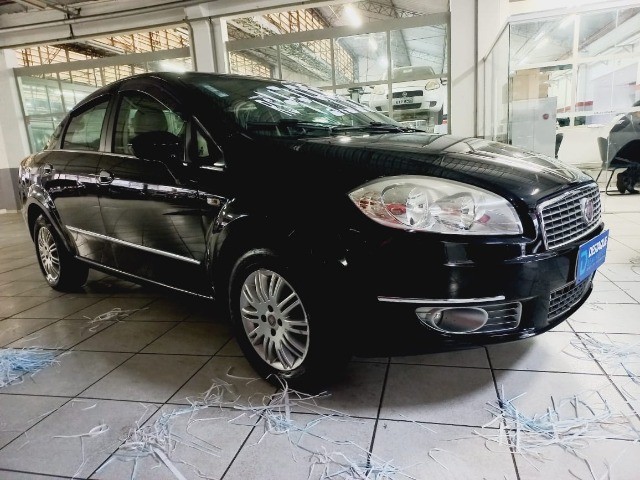 FIAT LINEA ESSENCE 1.8 LINDO CARRO BAIXO KM