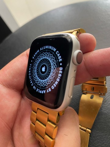 watch iphone 11