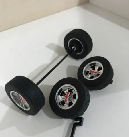 Batmóvel 1966 Hotwheels Super Elite 1:18 ( Rodas Originais ) - Foto 4