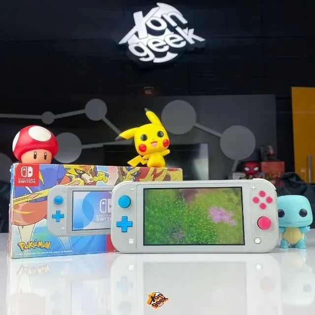 Nintendo Switch Lite Zacian and Zamazenta Pokemon Edition - Game Games -  Loja de Games Online