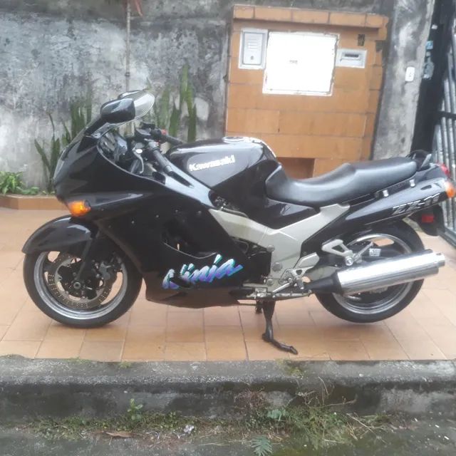 てんてん Kawasaki Zx-11 1100cc 1995 - 1306646236 | OLX