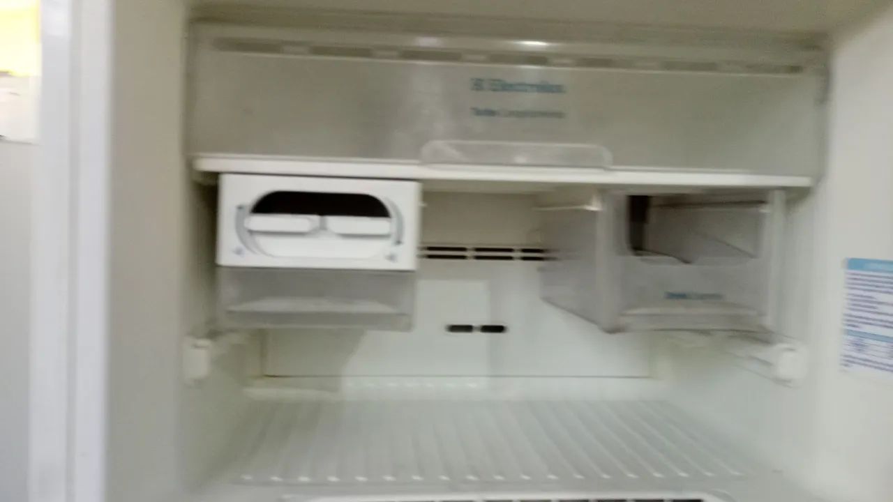 ELETROLUX FROST FREE. REI DA GELADEIRA  - Foto 5