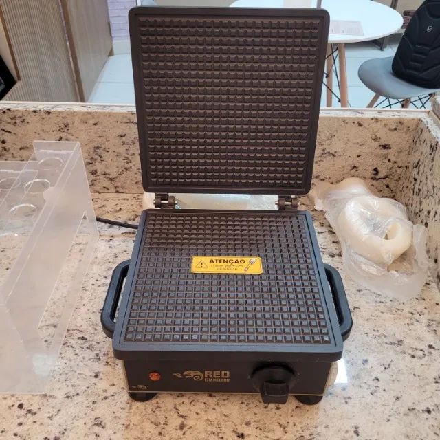 Máquina de Casquinha para Sorvete 220v Teflonada Red Chameleon - Foto 6