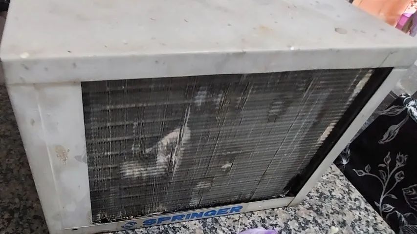 Ar-condicionado springer 9.000 btus,220volts. Usado - Foto 2