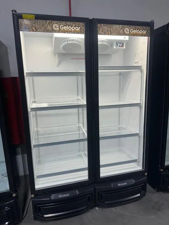 Conservador vertical 2 portas 950 litros 6 graus negativos com 2 anos de garantia 