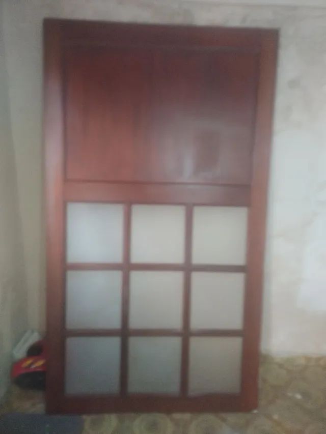 Porta / divisória de ambientes - madeira maciça com vidro jateado branco - Foto 5