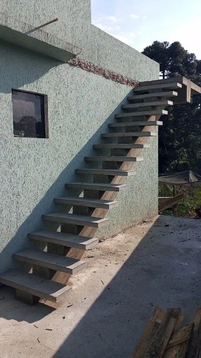 Escada de Concreto em Viga Central  - Foto 4