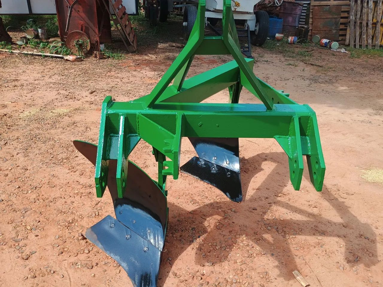 Arado aiveca Ikeda seminovo - Foto 4