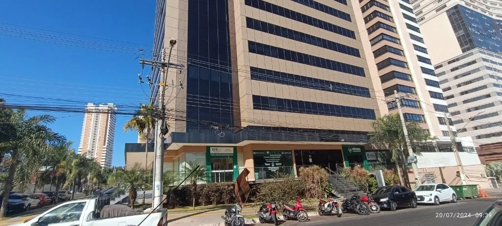 Sala em Jardim Goiás - Goiânia