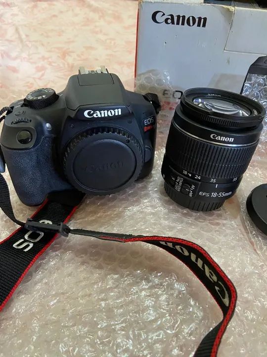 Câmera Canon EOS Rebel T6 + Lente 18-55mm