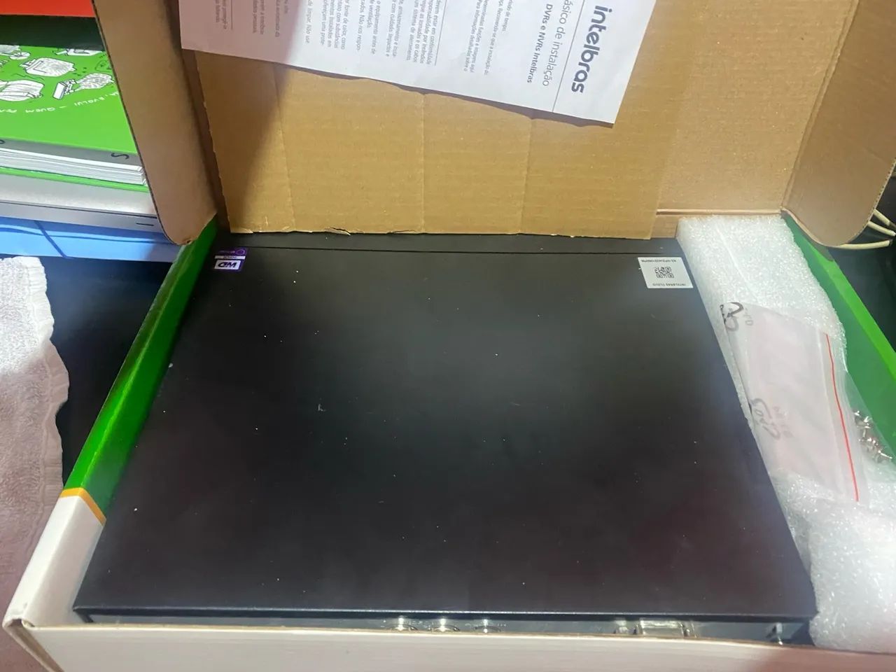 Gravador Digital de Vídeo DVR 4 canais MHDX 1008