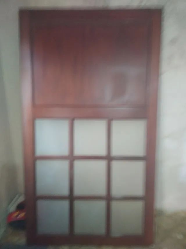 Porta / divisória de ambientes - madeira maciça com vidro jateado branco - Foto 4