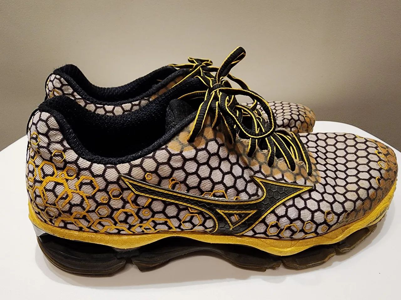 Tênis Mizuno Wave Creation 17 - Tamanho 41 - Usado