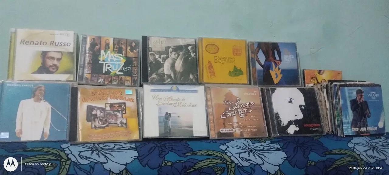 Coleção de CDs Musicais Variados - Pop, Rock e Romântico