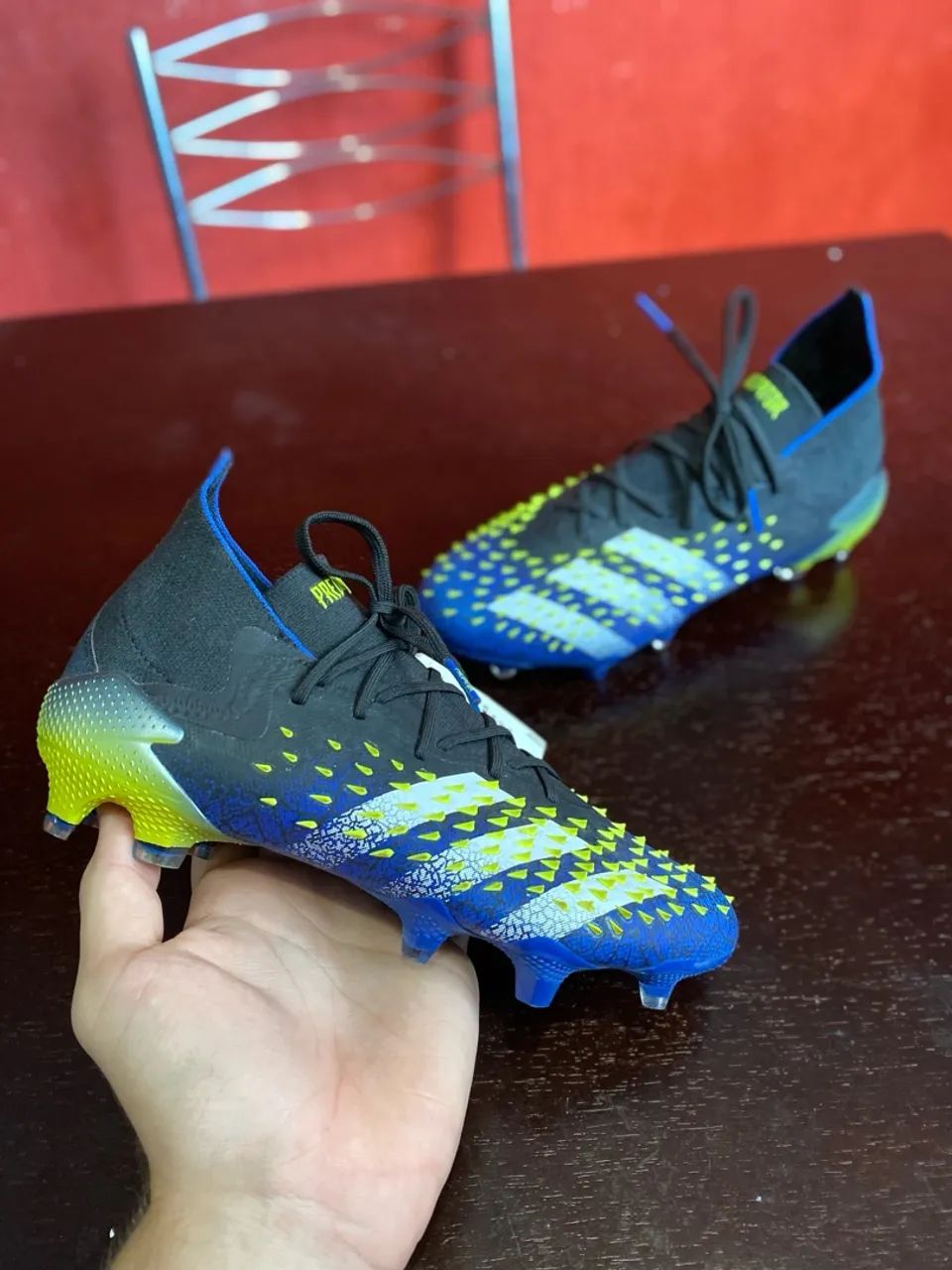 Chuteira Adidas Predator Freak.1