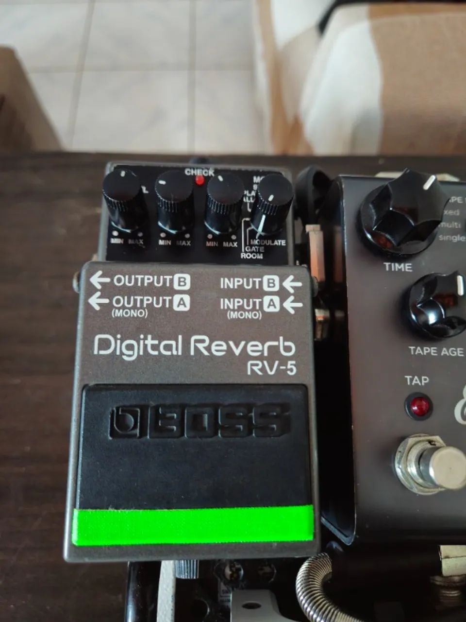 Pedal Digital Reverb RV-5 BOSS - Instrumentos musicais - Chã da