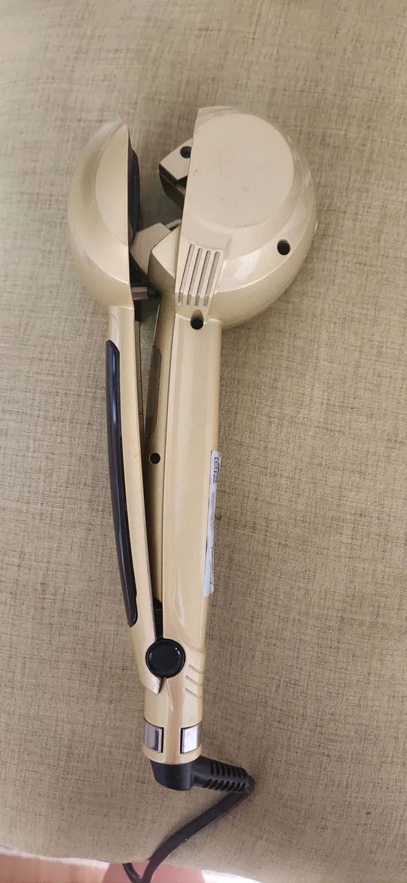 Modelador de Cabelo Automático