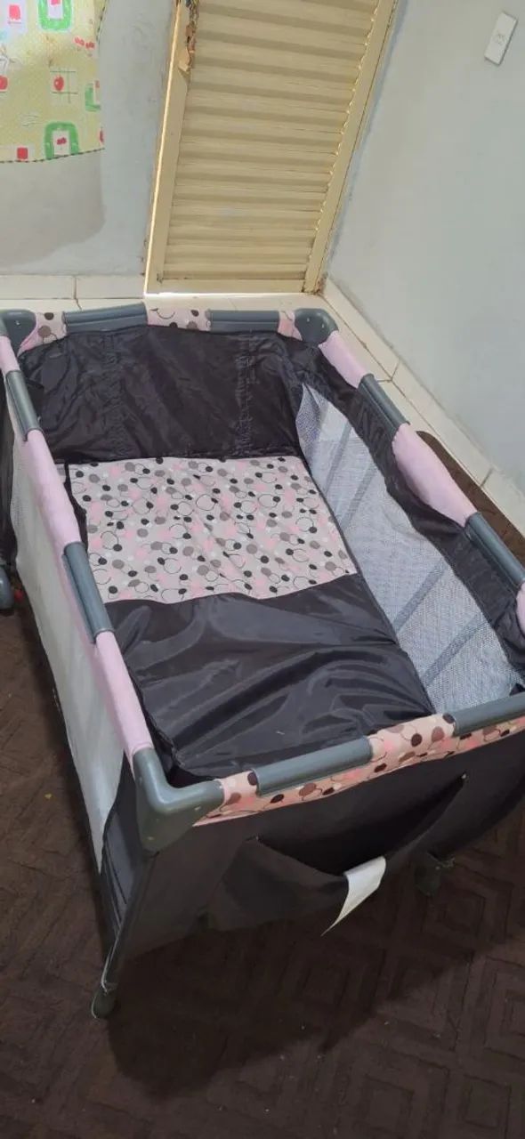 Vendo berço retrátil menina - Foto 5