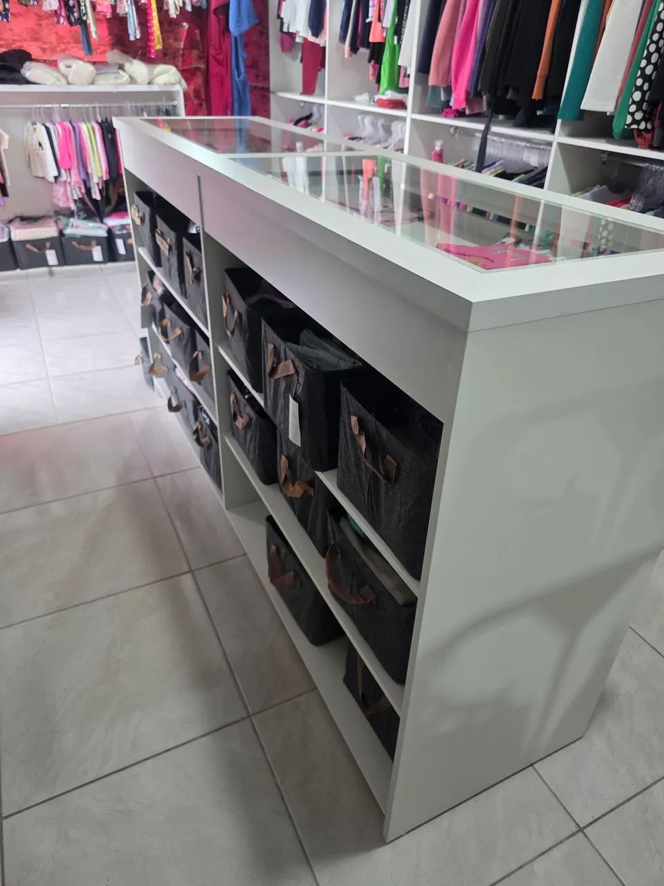 Balcão de loja 2 X 0,52 - Foto 2