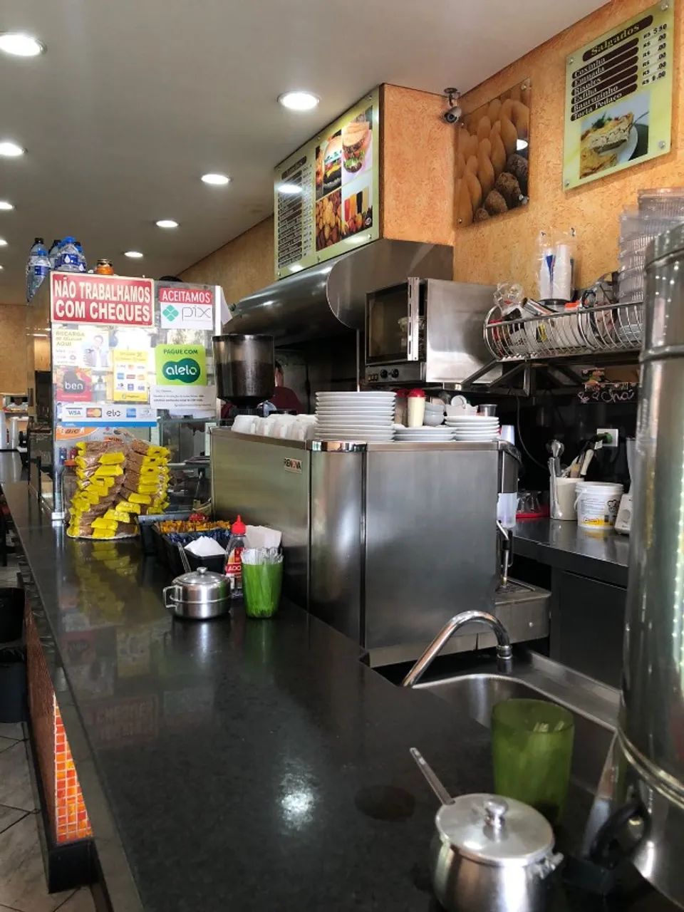 Restaurante e lanchonete - Brás - R$ 40 mil de LL garantido