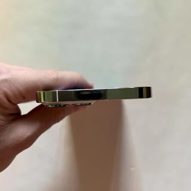 iPhone 13 Pro Max 256GB (Prata) - Foto 2