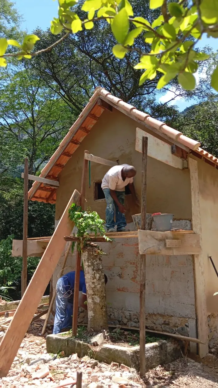 Dois Chalés à Venda no Condomínio Parque da Serra da Caneca Fina Guapimirim/RJ