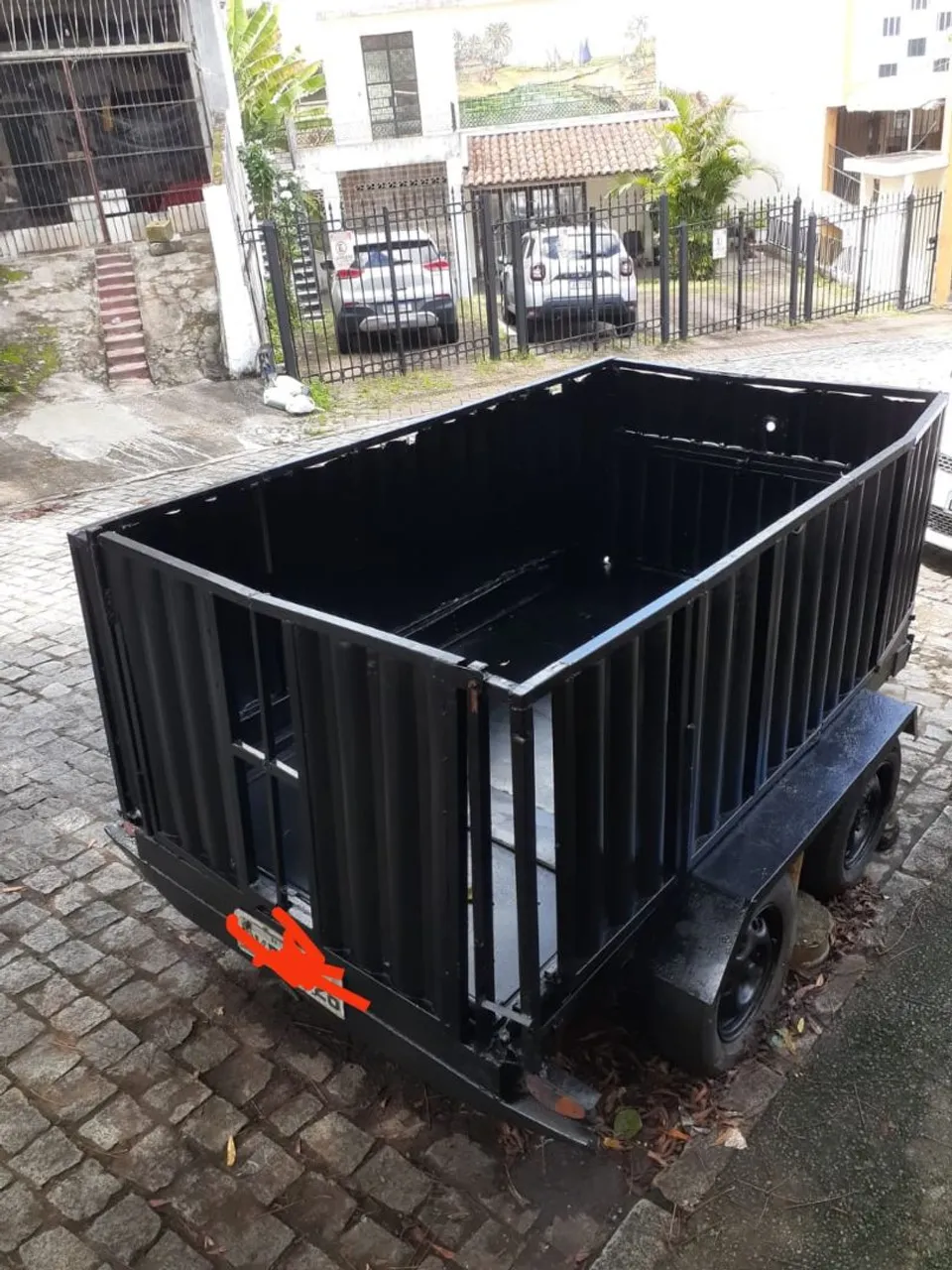 Carretinha de Carga Reforçada - Ideal para Transportes!