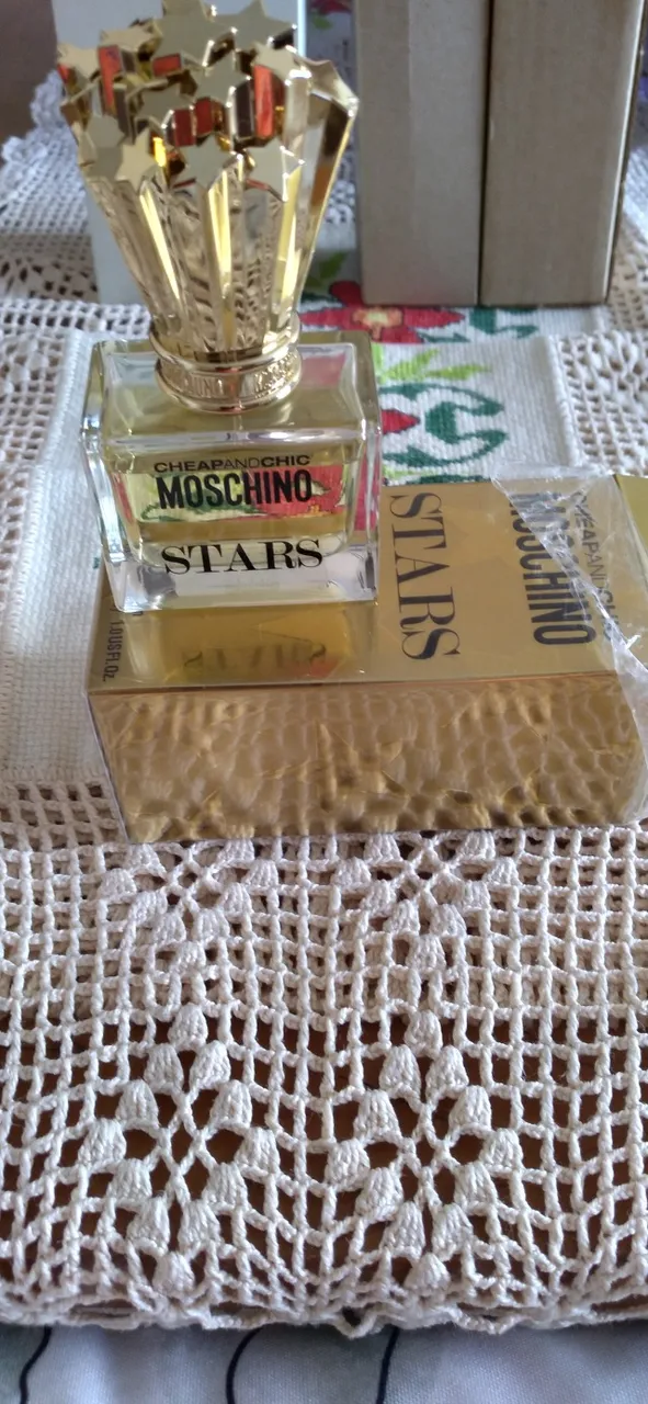 MOSCHINO STARS 30 ML.