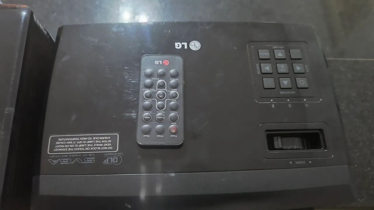 Projetores BenQ e LG - Foto 4